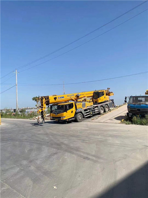 东明县吊车作业时，可能会产生哪些额外收费项目？